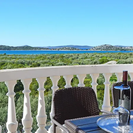 Rina-3 By Interhome 公寓 沃迪切