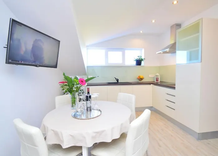 Rina-3 By Interhome Apartamento *