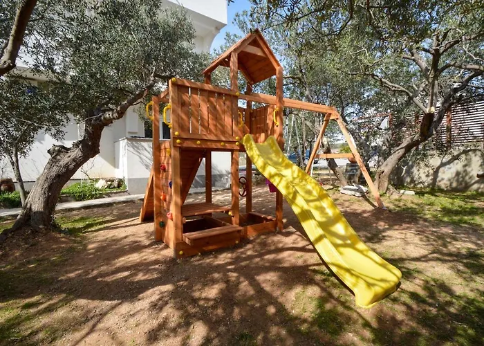 Apartamento Rina-3 By Interhome