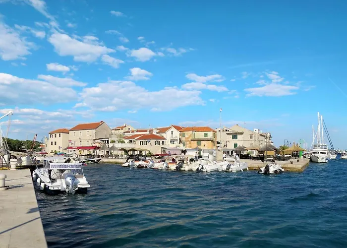 Rina-3 By Interhome Apartamento